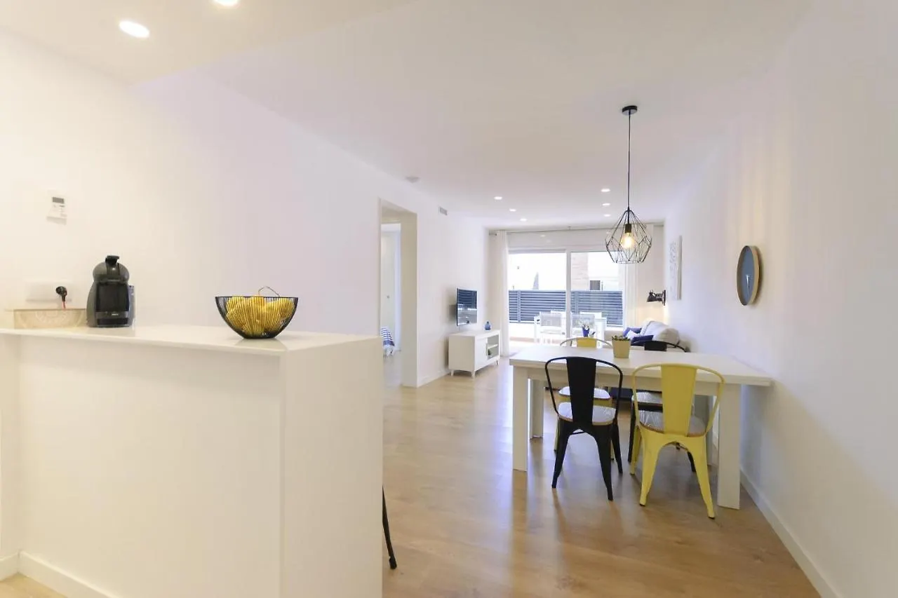 Lets Holidays Cozy Apartment With Terrace Tossa de Mar 0*,  Hiszpania